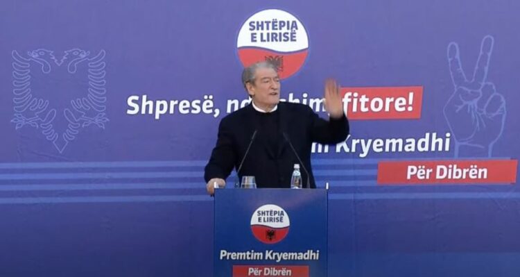 Berisha u premton dibranëve bllokimin e Skavicës