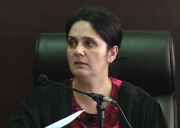 Gjyqtari i sëmurë, shtyhet sërish seanca për Enkeleda Hoxhën