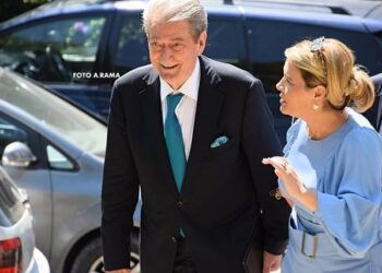 Zbardhet marrëveshja e Berishës me LSI: Do t’i sjellim ndryshimin Shqipërisë