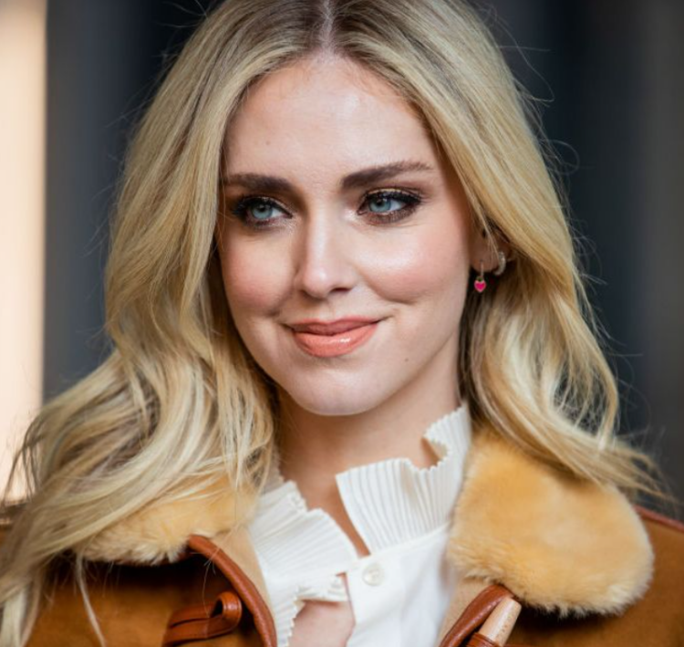 Chiara Ferragni reagon ashpër ndaj gjykimeve: Pse duhet të akuzohet një nënë që punon?