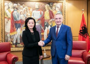 ‘Yuri Kim e korruptuar dhe e njëanshme’/ Meta denoncon ambasadoren në Shtëpinë e Bardhë