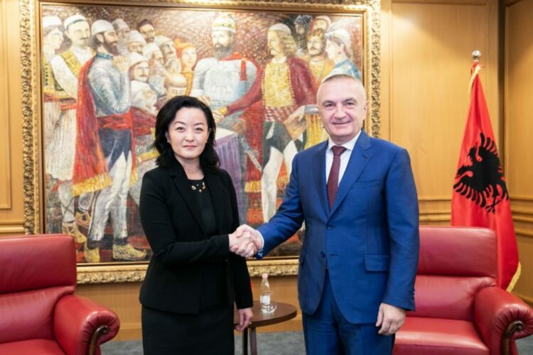 ‘Yuri Kim e korruptuar dhe e njëanshme’/ Meta denoncon ambasadoren në Shtëpinë e Bardhë