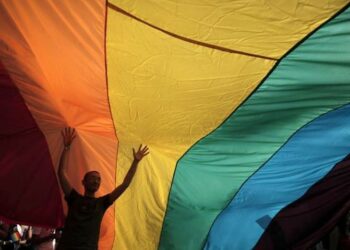 Kosovë: Bashkësitë fetare kundërshtojnë martesat e gjinisë së njëjtë