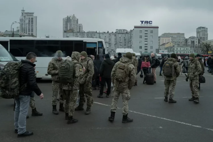 New York Times: Ukraina po reziston me gjithë fuqinë që ka, mbi 40 ushtarë kanë humbur jetën