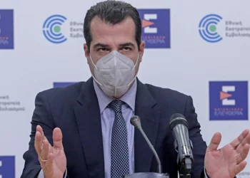 Marrin fund kufizimet në Greqi? Drita ‘jeshile’ nga ministri: Në mars hiqen të gjitha