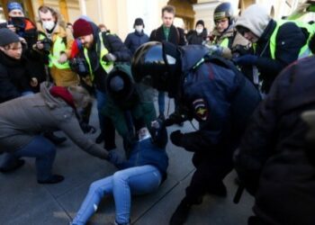 Më shumë se 7600 arrestime në Rusi që nga fillimi i protestave