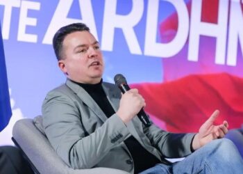 Humbja e PD-së në zgjedhje, jep dorëheqjen anëtari i Këshillit Kombëtar të PD-së Indrit Vokshi