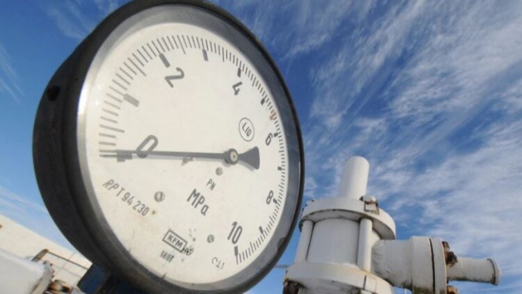 A mund të mbijetojë bota pa naftën dhe gazin rus?