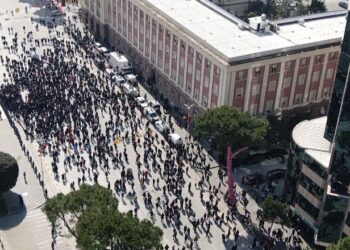 Protestat në Shqipëri! KE: Shqetësimet e qytetarëve për çmimet janë legjitime