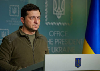 “Shërbëtori i popullit”/ Si u shndërrua aktori Zelensky në simbolin e luftës së Ukrainës për liri?