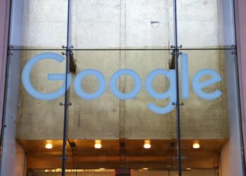 Google ‘tërhiqet’ nga Rusia, pezullon reklamat