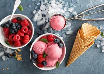 Ushqimet që të ndihmojnë të dobësohesh? Ato që të pëlqejnë më shumë