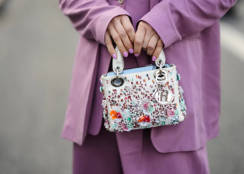 Thonjtë e pranverës/ Kombinimet e nuancës mbretërore të livandos