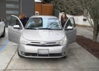 Milioneri 27-vjeçar kursen 80% të të ardhurave të tij. Nuk shpenzon para në këto dy gjëra