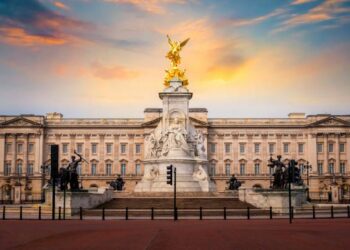 5 pallatet mbretërore më përrallore në Europë