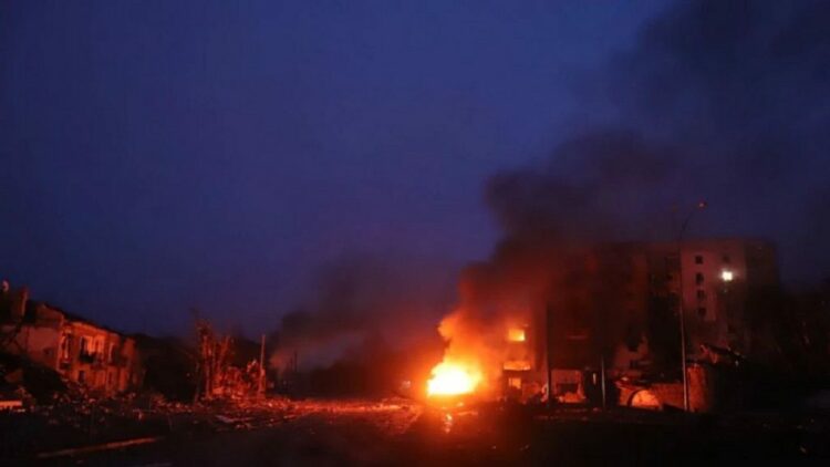 Pas një jave lufte Rusia pushton qytetin kyç të Ukrainës jugore