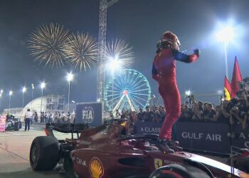 Sezoni i Formula 1 fillon me triumfin Ferrari, “dështon” Red Bull