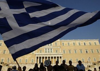 Greqia miraton paketën e ndihmës sociale/ 1.1 miliardë € për familjet me pak të ardhura, ulje taksash e çmimesh, subvencion për fermerët