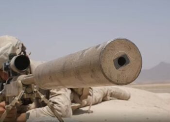 Snajperi më vdekjeprurës mbërrin në ndihmë të Ukrainës