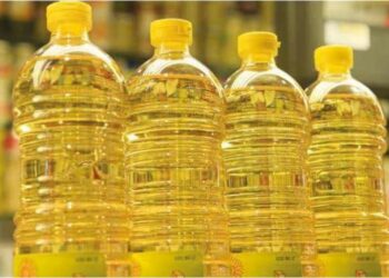 Shtrenjtohet çmimi i vajit të lulediellit, arrin rekordin e 330 lekë/litër