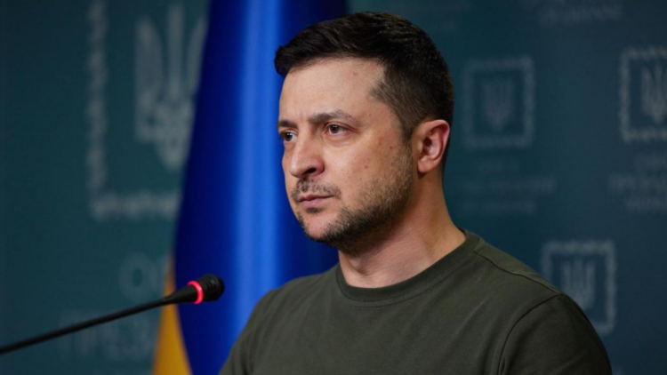 Zelensky bën thirrje për bojkot të naftës ruse