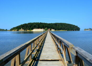 Projekti i BB për turizmin, vijojnë punimet për Bënjën dhe Zvërnecin, në prokurim tre zona të tjera