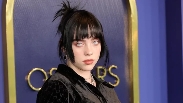 ‘No Time To Die’ e Billie Eilish, kënga më e mirë origjinale