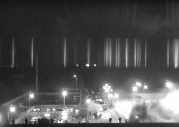 Rusia sulmon termocentralin më të madh bërthamor në Evropë, tentativa për të marrë qytetin kyç të Ukrainës