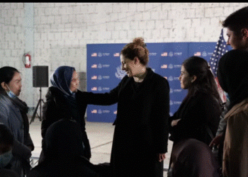 Prej 7 muajsh në Shqipëri, përcillen për në SHBA 212 qytetarë afganë! Ministrja: Nder i vendit tonë që ju mirëpriti!