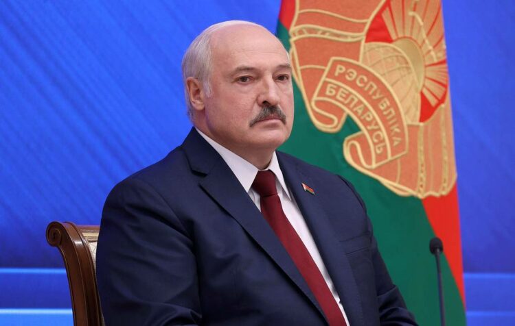 “Mundësi të reja”, Lukashenko i sheh si pozitive sanksionet ndaj Rusisë dhe Bjellorusisë