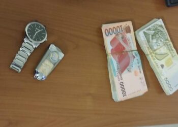 Hiqej si pacient dhe vidhte të sëmurët në urgjencën e QSUT sendet me vlerë, arrestohet 38-vjeçari