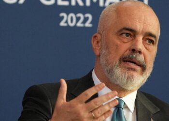 Rama intervistë për “WELT”: Bashkimi Evropian është si një njeri që ecën me plagën hapur