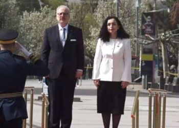 Presidenti i Letonisë, viziton sot Kosovën! Pritet me ceremoni zyrtare nga Vjosa Osmani