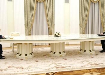 Kishin shkëputur marrëdhëniet pas masakrës në Bucha, Putin uron Macron për rizgjedhjen e tij si president i Francës