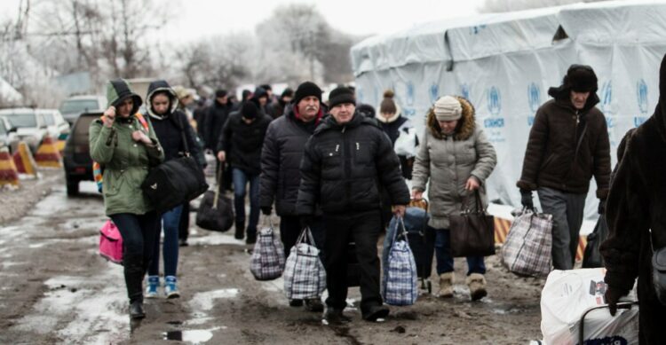 Pritja e refugjatëve nga Ukraina, ndërkombëtarët ndihmojnë Moldavinë me 660 milionë euro