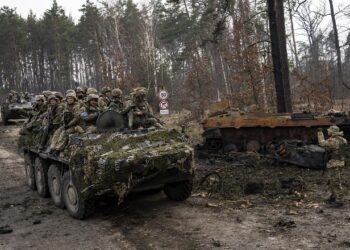 Shtabi i Përgjithshëm i forcave të Ukrainës: Rusia po përqendron trupat pranë kufirit lindor