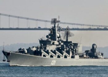 Këshilltari i Zelenskyt: Anija ushtarake ruse u fundos, tani BE të fundos ekonominë e Moskës