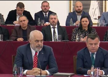 PS merr vendimin: Ornaldo Rakipi nuk përjashtohet, përgjegjësia e Aqif Rakipit ‘Non Grata’ është personale