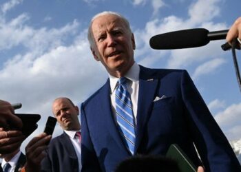 Biden: Po bëhet më e qartë se Putini po kryen ‘gjenocid’ në Ukrainë