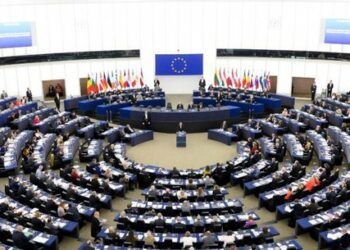 “Mbështesim çeljen e negociatave”, Parlamenti Europian miraton progres raportin për Shqipërinë