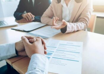 Ndryshon rregullorja për politikat e shpërblimit të drejtuesve dhe stafeve të bankave