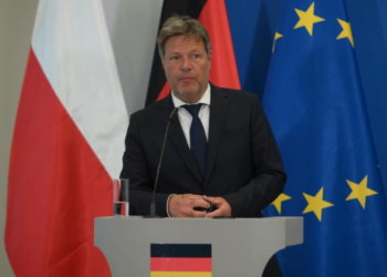 Ministri gjerman i Ekonomisë: Jemi shumë pranë braktisjes së naftës ruse