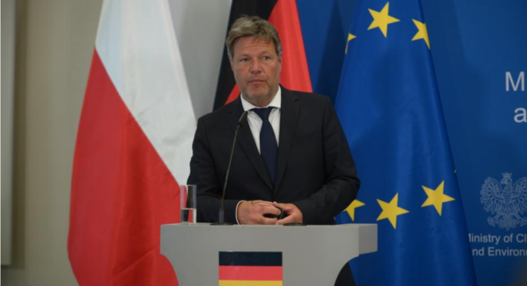 Ministri gjerman i Ekonomisë: Jemi shumë pranë braktisjes së naftës ruse