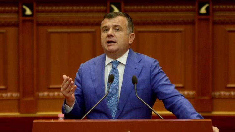 “Na duhet një president normal”, Balla premton transparencë për procesin