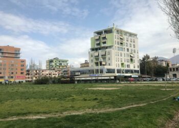 Si u zhdukën fushat sportive? Kompleksi Dinamo, ku u krijuan të mëdhenjtë e futbollit, i fundit që u gllabërua