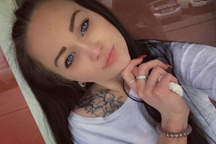 Karina Yershova, një 22-vjeçare, banore e Bucha, vrarë më 16 mars 2022.