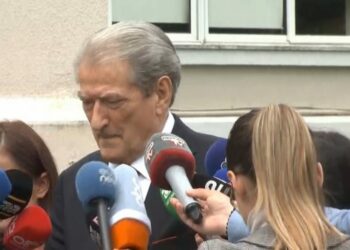 Gjesti ndaj Alibeajt! Berisha jashtë Kuvendit: Nuk e shtyva, mua më takonte fjala