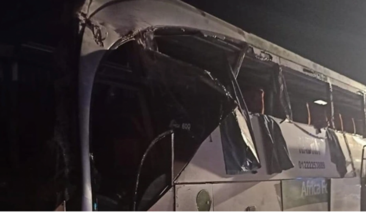 Tragjike! Kamioni përplas autobusin turistik në Egjipt, 10 të vdekur