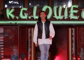 Rënia dhe shkëlqimi i Alexander Wang, si u rikthye stilisti në pasarelë pas akuzave seksuale