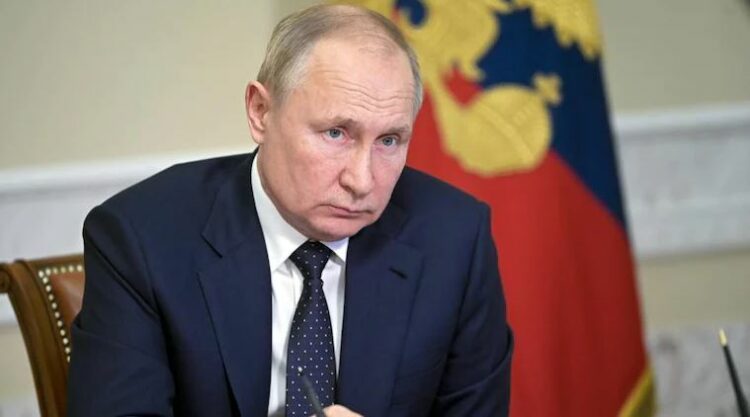Putin: Mariupoli ka rënë në duart e rusëve! Kievi e mohon